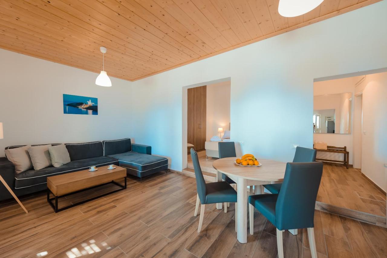 Platis Gialos  Lazarou Beach Apartments מראה חיצוני תמונה